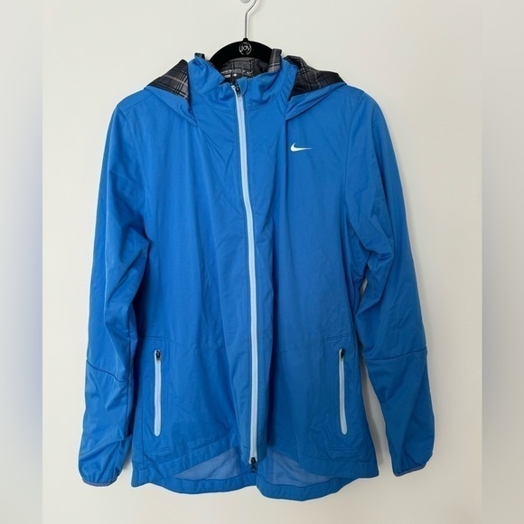 Nike Golf - Picture 1 of 5